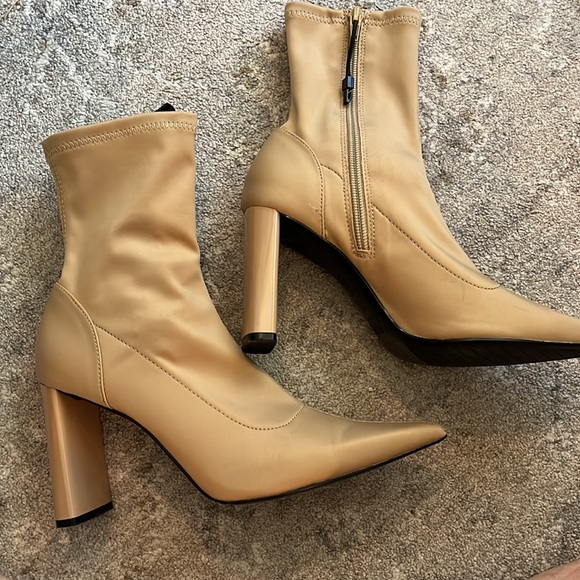 NWOT  Zara boots - Picture 2 of 4